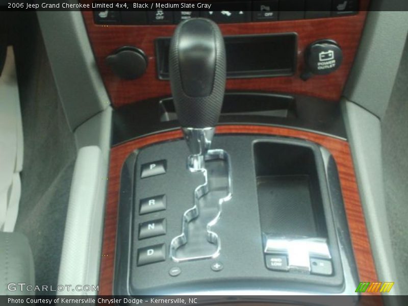 Black / Medium Slate Gray 2006 Jeep Grand Cherokee Limited 4x4