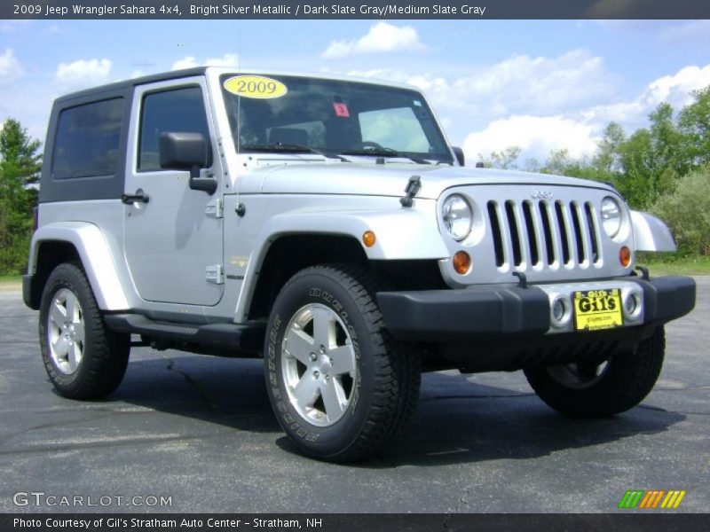 Bright Silver Metallic / Dark Slate Gray/Medium Slate Gray 2009 Jeep Wrangler Sahara 4x4