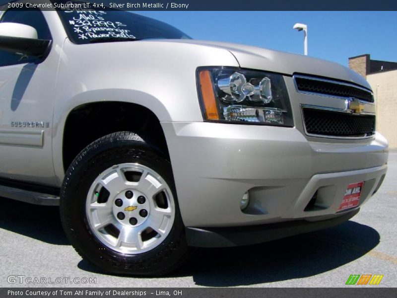 Silver Birch Metallic / Ebony 2009 Chevrolet Suburban LT 4x4