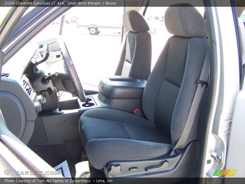 Silver Birch Metallic / Ebony 2009 Chevrolet Suburban LT 4x4