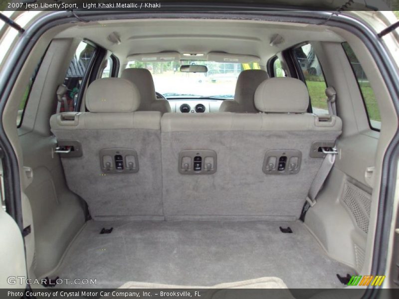 Light Khaki Metallic / Khaki 2007 Jeep Liberty Sport