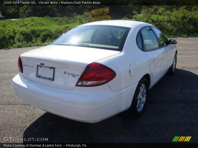 Vibrant White / Medium/Dark Pebble Beige 2006 Ford Taurus SEL
