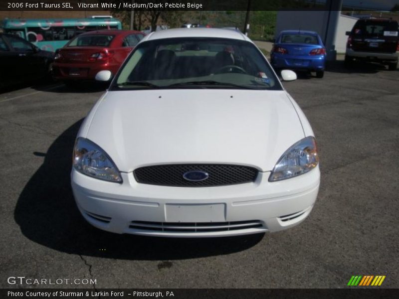 Vibrant White / Medium/Dark Pebble Beige 2006 Ford Taurus SEL