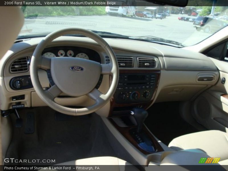 Vibrant White / Medium/Dark Pebble Beige 2006 Ford Taurus SEL