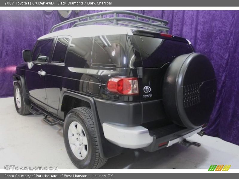 Black Diamond / Dark Charcoal 2007 Toyota FJ Cruiser 4WD