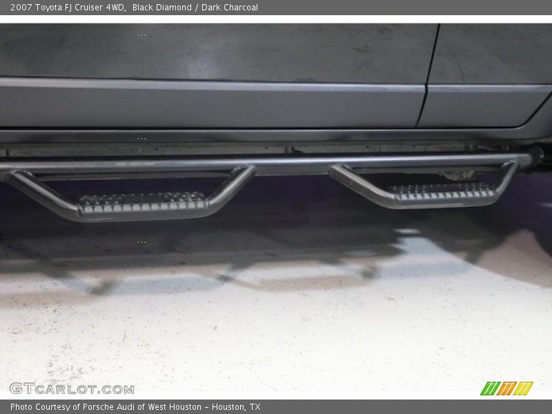 Black Diamond / Dark Charcoal 2007 Toyota FJ Cruiser 4WD