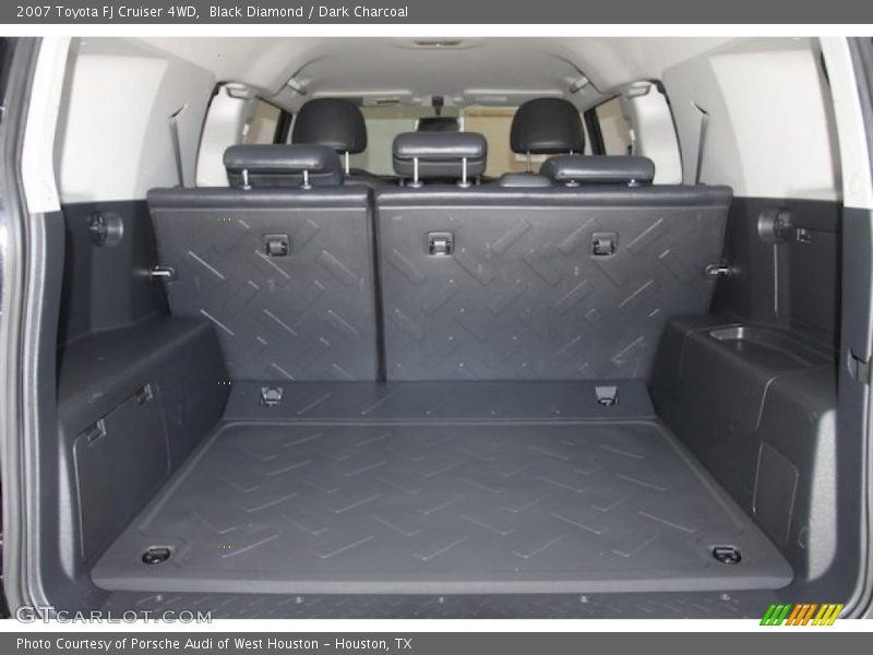 Black Diamond / Dark Charcoal 2007 Toyota FJ Cruiser 4WD