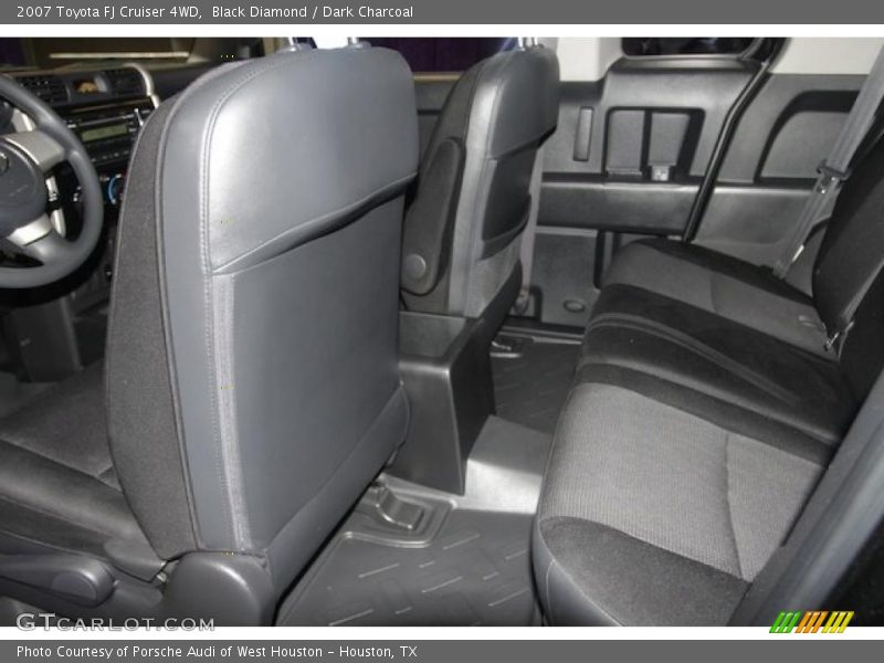 Black Diamond / Dark Charcoal 2007 Toyota FJ Cruiser 4WD