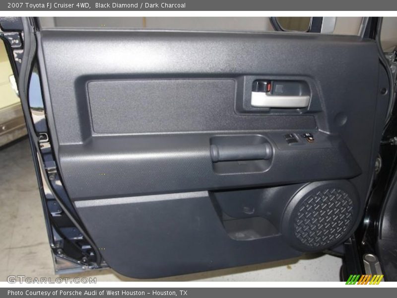 Black Diamond / Dark Charcoal 2007 Toyota FJ Cruiser 4WD