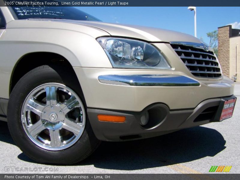 Linen Gold Metallic Pearl / Light Taupe 2005 Chrysler Pacifica Touring
