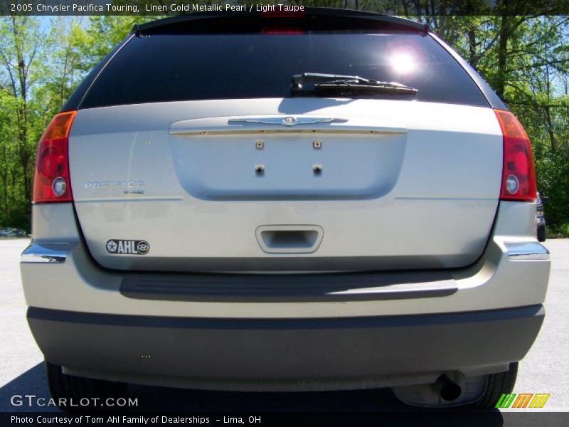 Linen Gold Metallic Pearl / Light Taupe 2005 Chrysler Pacifica Touring