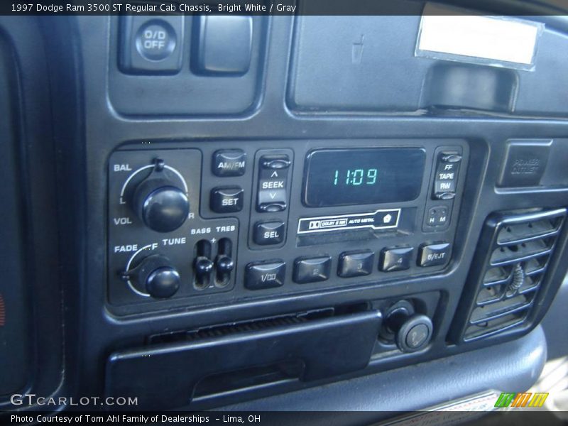 Bright White / Gray 1997 Dodge Ram 3500 ST Regular Cab Chassis