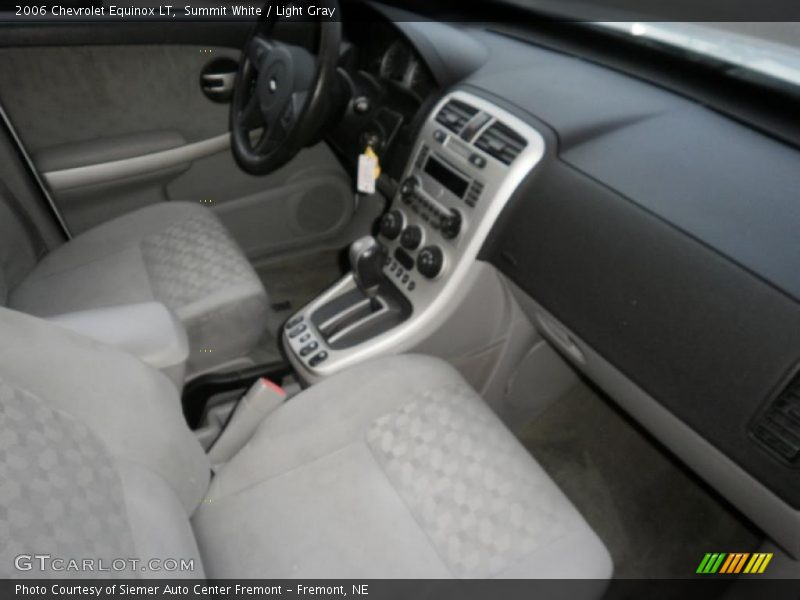 Summit White / Light Gray 2006 Chevrolet Equinox LT