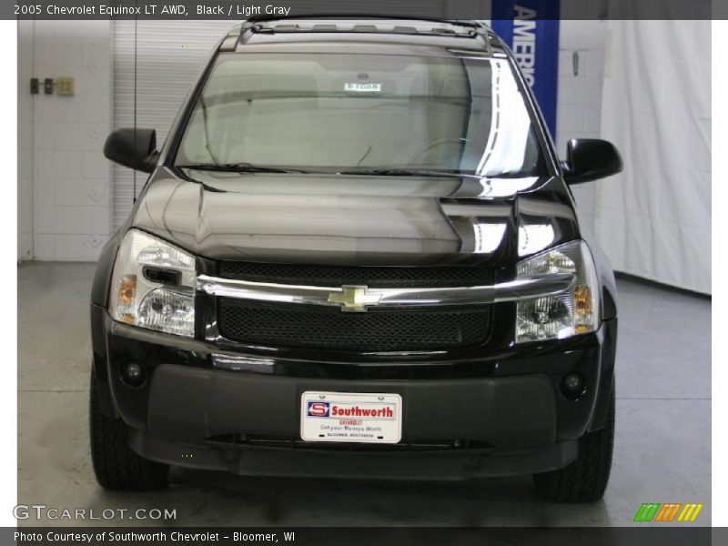 Black / Light Gray 2005 Chevrolet Equinox LT AWD