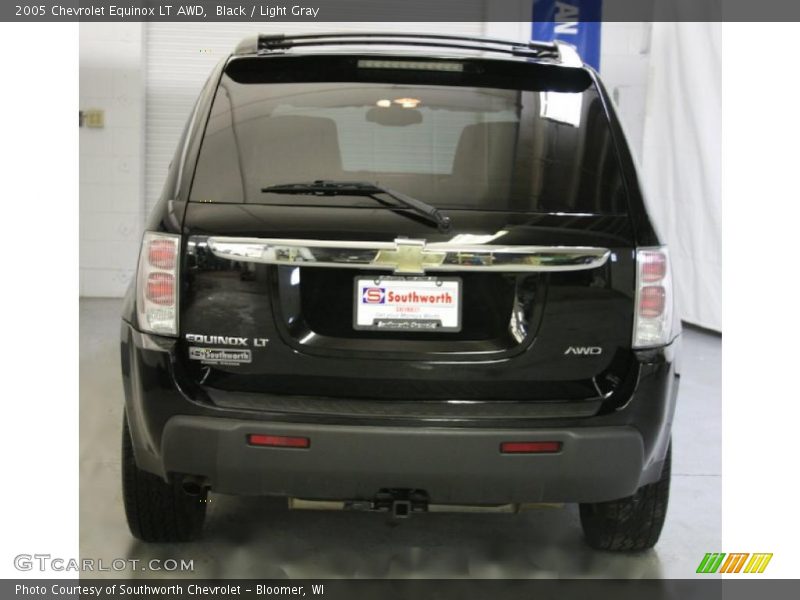 Black / Light Gray 2005 Chevrolet Equinox LT AWD