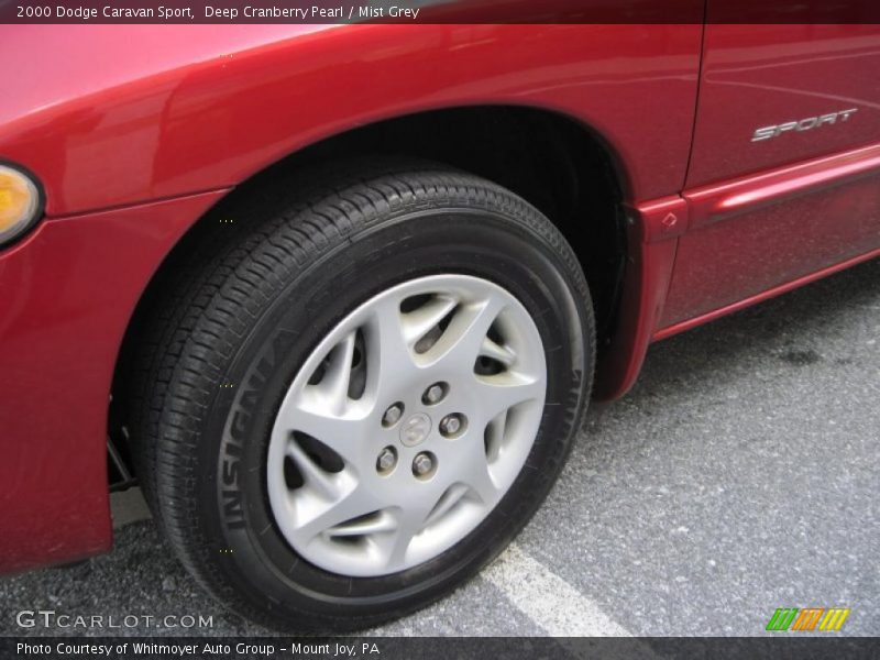 Deep Cranberry Pearl / Mist Grey 2000 Dodge Caravan Sport
