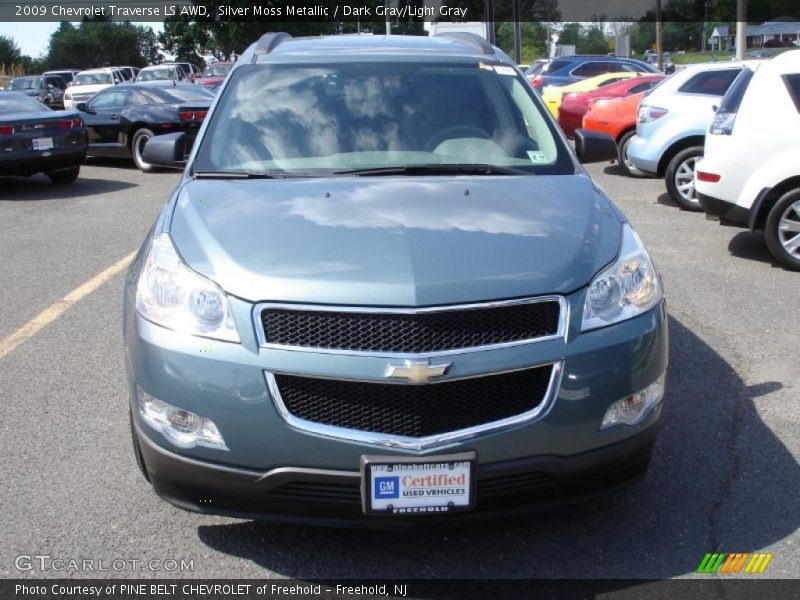 Silver Moss Metallic / Dark Gray/Light Gray 2009 Chevrolet Traverse LS AWD