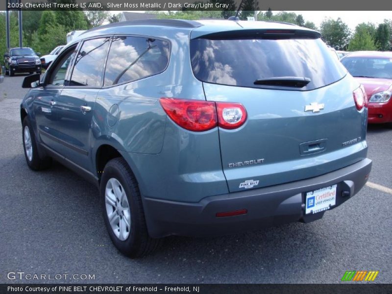 Silver Moss Metallic / Dark Gray/Light Gray 2009 Chevrolet Traverse LS AWD