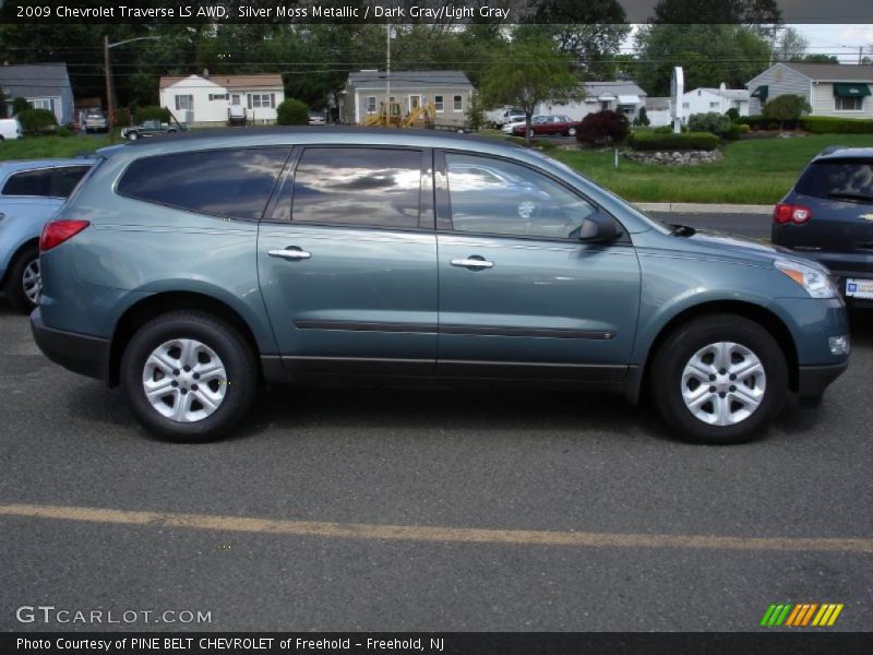 Silver Moss Metallic / Dark Gray/Light Gray 2009 Chevrolet Traverse LS AWD