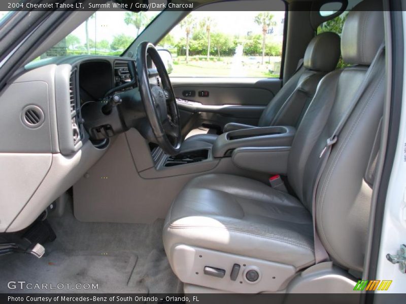 Summit White / Gray/Dark Charcoal 2004 Chevrolet Tahoe LT