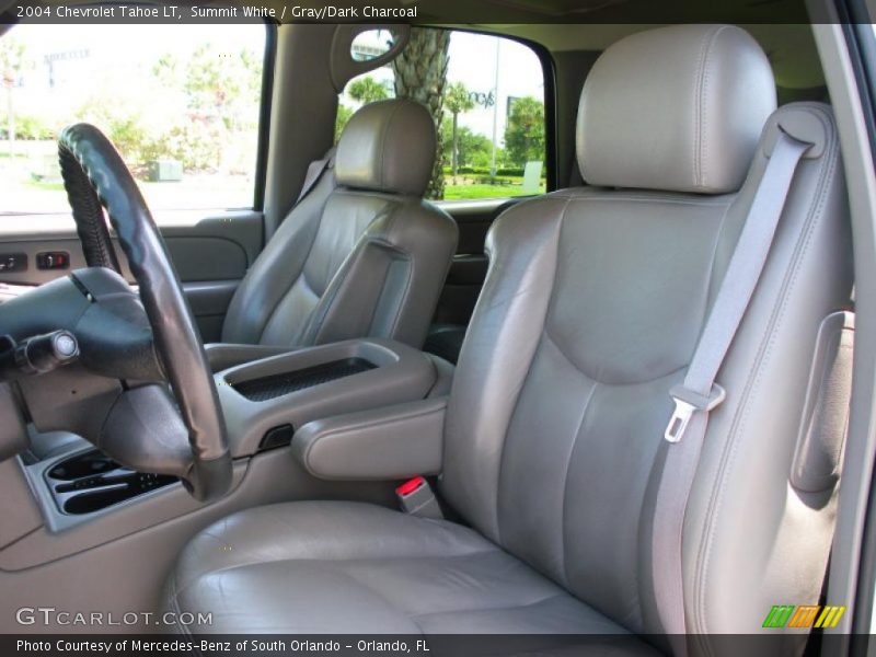 Summit White / Gray/Dark Charcoal 2004 Chevrolet Tahoe LT