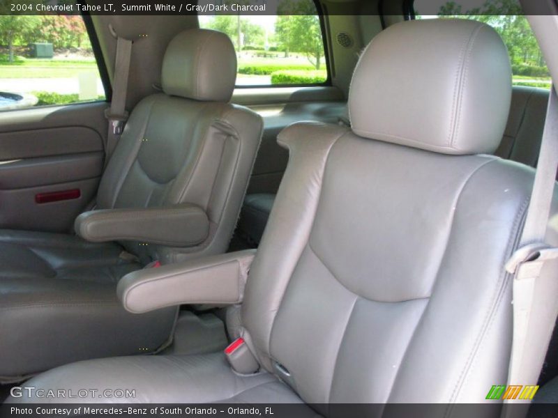 Summit White / Gray/Dark Charcoal 2004 Chevrolet Tahoe LT