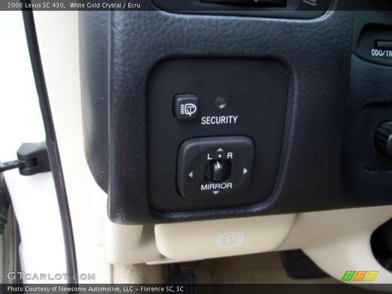 White Gold Crystal / Ecru 2006 Lexus SC 430