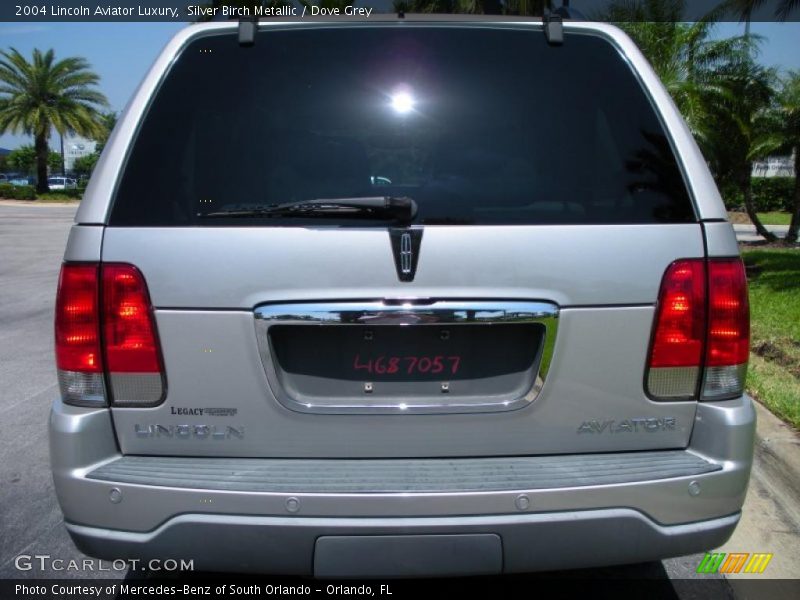 Silver Birch Metallic / Dove Grey 2004 Lincoln Aviator Luxury