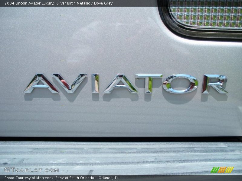 Silver Birch Metallic / Dove Grey 2004 Lincoln Aviator Luxury