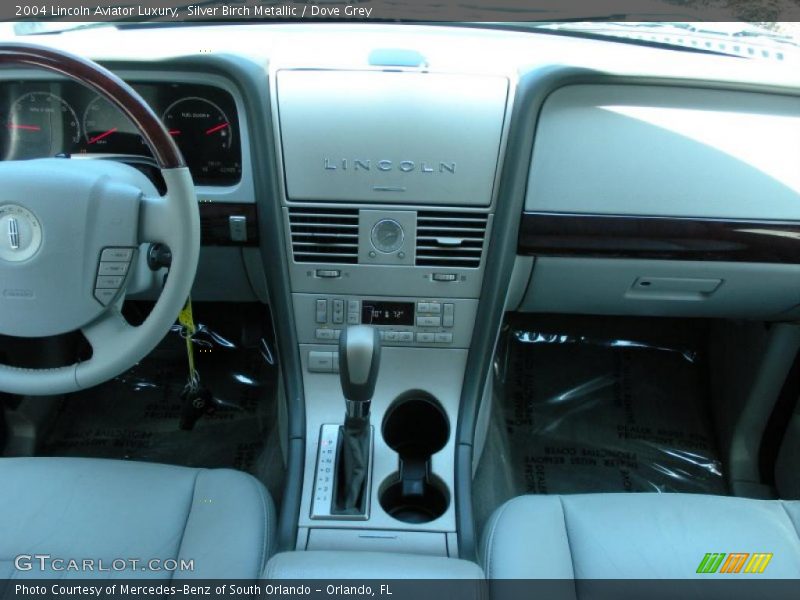 Silver Birch Metallic / Dove Grey 2004 Lincoln Aviator Luxury