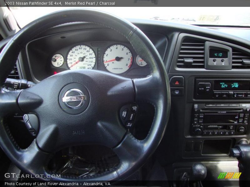 Merlot Red Pearl / Charcoal 2003 Nissan Pathfinder SE 4x4