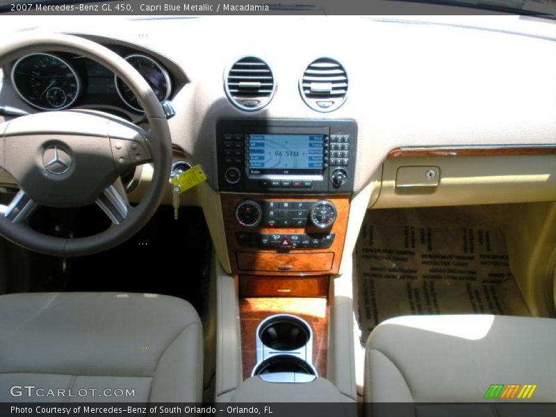 Capri Blue Metallic / Macadamia 2007 Mercedes-Benz GL 450