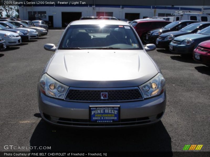 Pewter / Light Tan 2003 Saturn L Series L200 Sedan