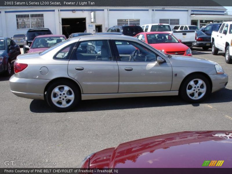 Pewter / Light Tan 2003 Saturn L Series L200 Sedan