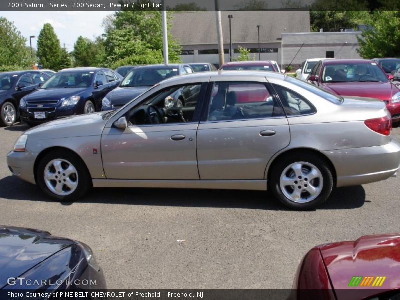 Pewter / Light Tan 2003 Saturn L Series L200 Sedan