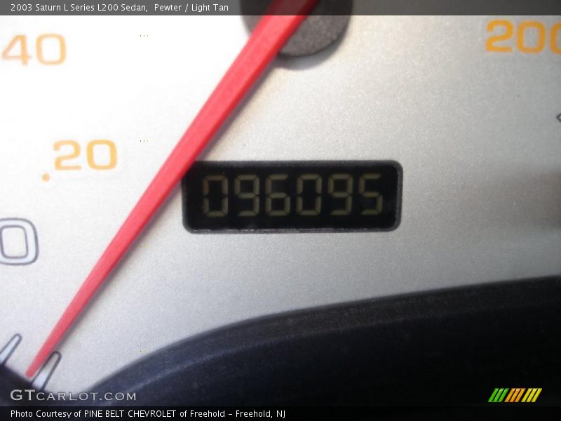 Pewter / Light Tan 2003 Saturn L Series L200 Sedan