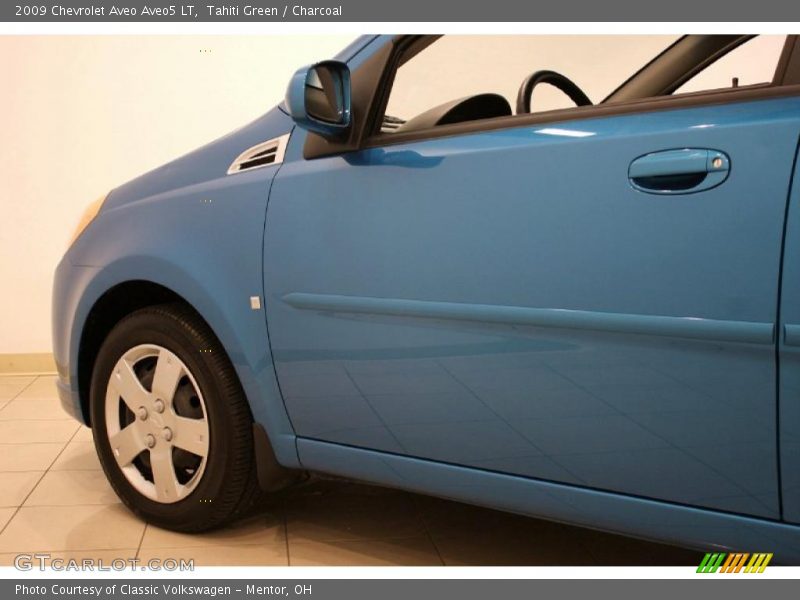Tahiti Green / Charcoal 2009 Chevrolet Aveo Aveo5 LT