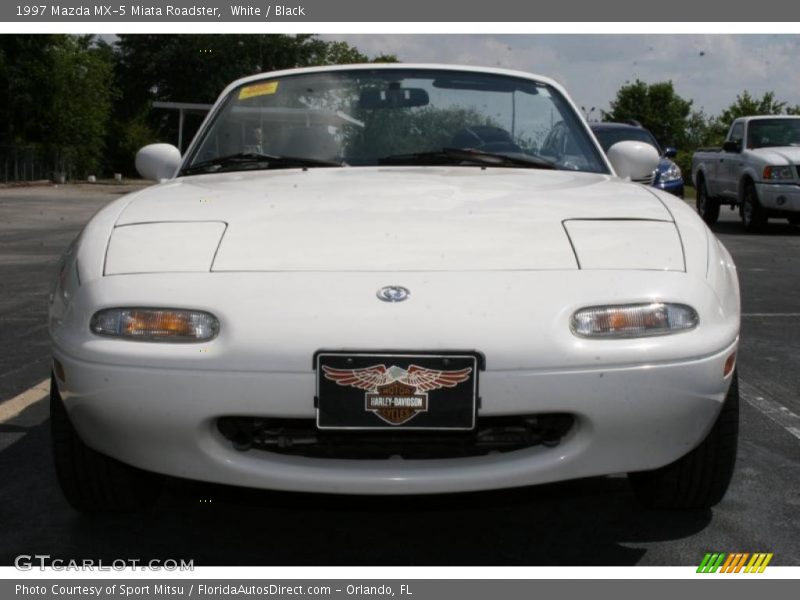White / Black 1997 Mazda MX-5 Miata Roadster