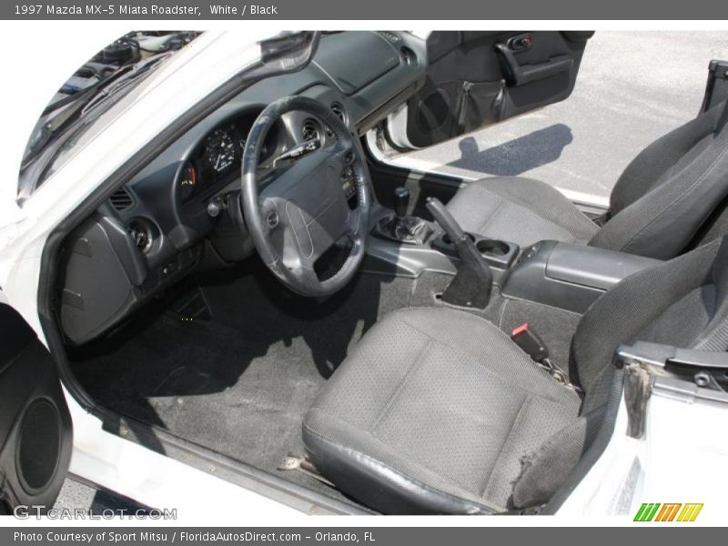 White / Black 1997 Mazda MX-5 Miata Roadster