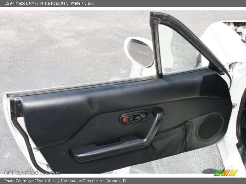 White / Black 1997 Mazda MX-5 Miata Roadster