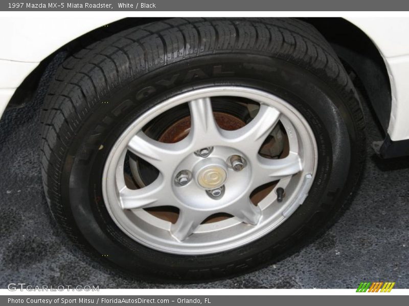 White / Black 1997 Mazda MX-5 Miata Roadster