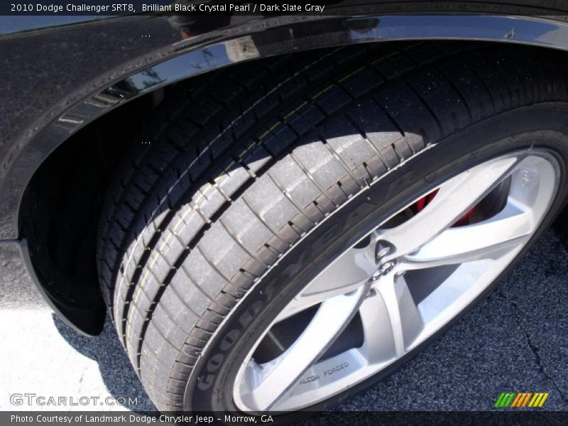Brilliant Black Crystal Pearl / Dark Slate Gray 2010 Dodge Challenger SRT8