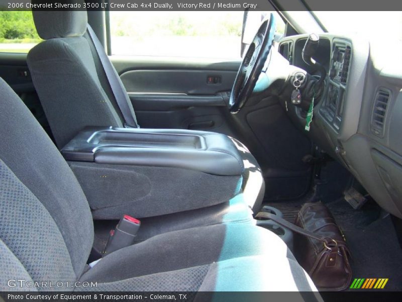Victory Red / Medium Gray 2006 Chevrolet Silverado 3500 LT Crew Cab 4x4 Dually