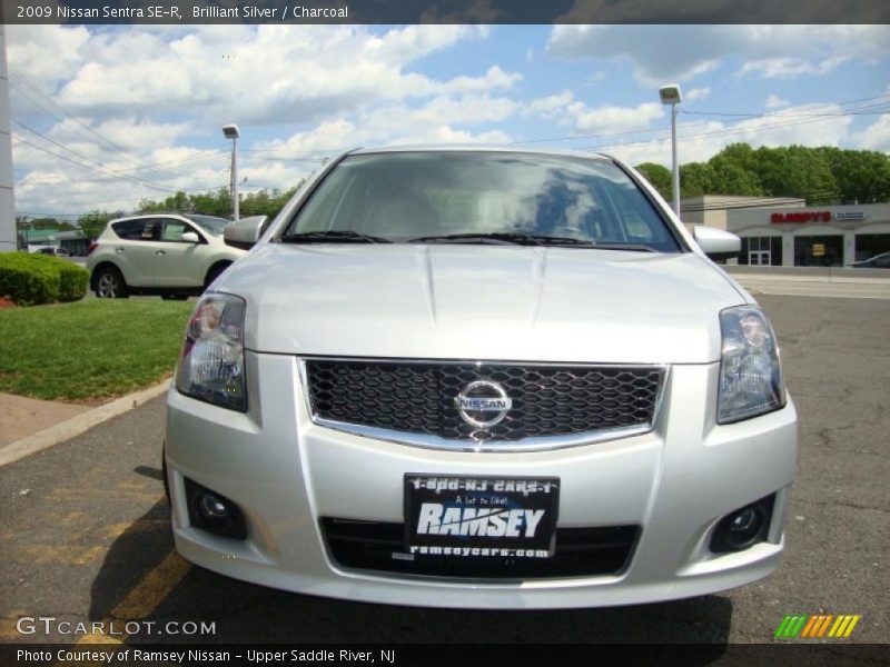 Brilliant Silver / Charcoal 2009 Nissan Sentra SE-R