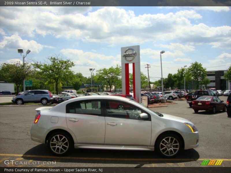Brilliant Silver / Charcoal 2009 Nissan Sentra SE-R