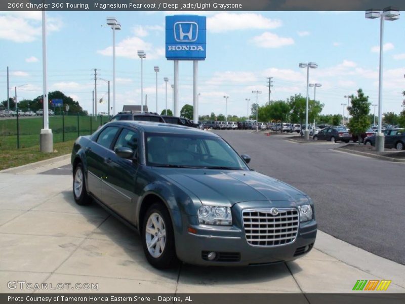 Magnesium Pearlcoat / Deep Jade/Light Graystone 2006 Chrysler 300 Touring