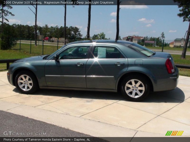 Magnesium Pearlcoat / Deep Jade/Light Graystone 2006 Chrysler 300 Touring
