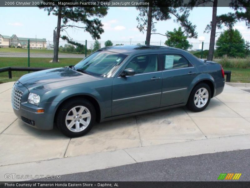 Magnesium Pearlcoat / Deep Jade/Light Graystone 2006 Chrysler 300 Touring