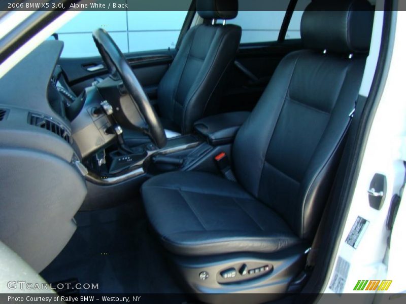 Alpine White / Black 2006 BMW X5 3.0i