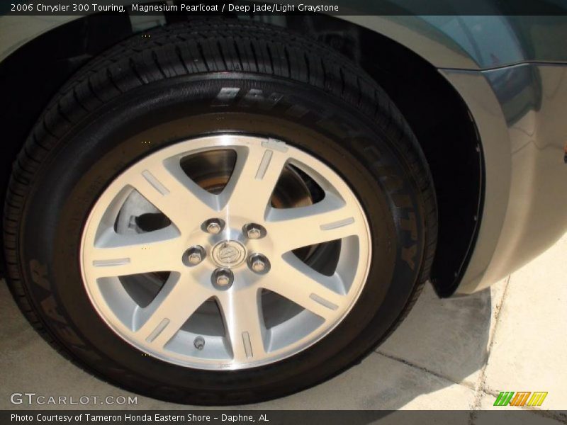 Magnesium Pearlcoat / Deep Jade/Light Graystone 2006 Chrysler 300 Touring